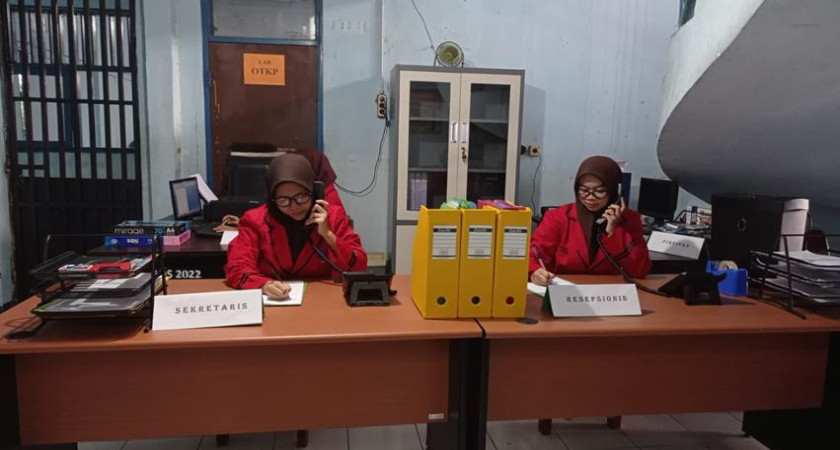 OTOMATISASI DAN TATA KELOLA PERKANTORAN ( OTKP )